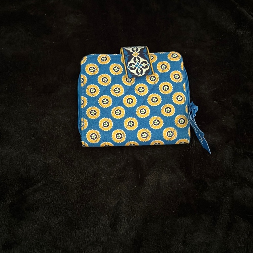 Vera bradley wallet